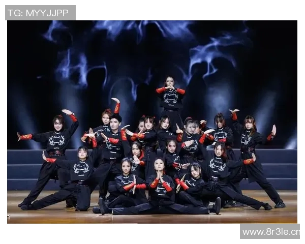 成都街舞队灵活性探秘:舞动城市节奏与青春活力的交融 成都街舞队灵活性探秘:舞动城市节奏与青春活力的交融